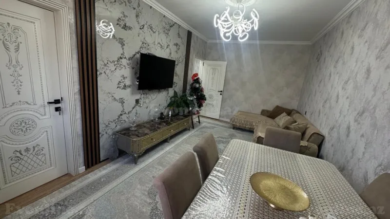 Satılır 3 otaqlı Mənzil Köhnə tikili 65 m² Həzi Aslanov m.