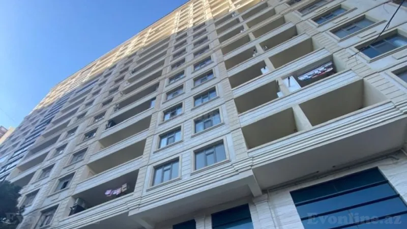 1 otaqlı Mənzil 60 m² 28 May m. Satılır