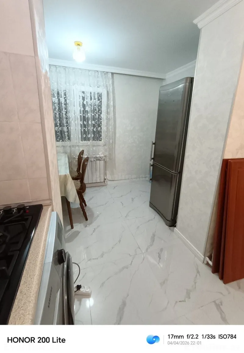 Kirayə verilir 3 otaqlı Mənzil Köhnə tikili 90 m² İnşaatçılar m. - şəkil 18