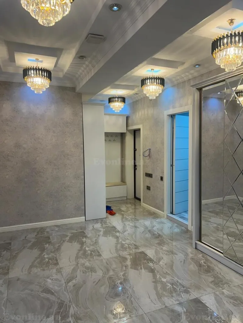 Kirayə verilir 4 otaqlı Mənzil Yeni tikili 160 m² Gənclik m. - şəkil 2