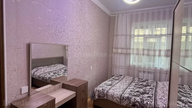 Satılır 3 otaqlı Mənzil Köhnə tikili 76 m² Sabunçu r. - şəkil 2