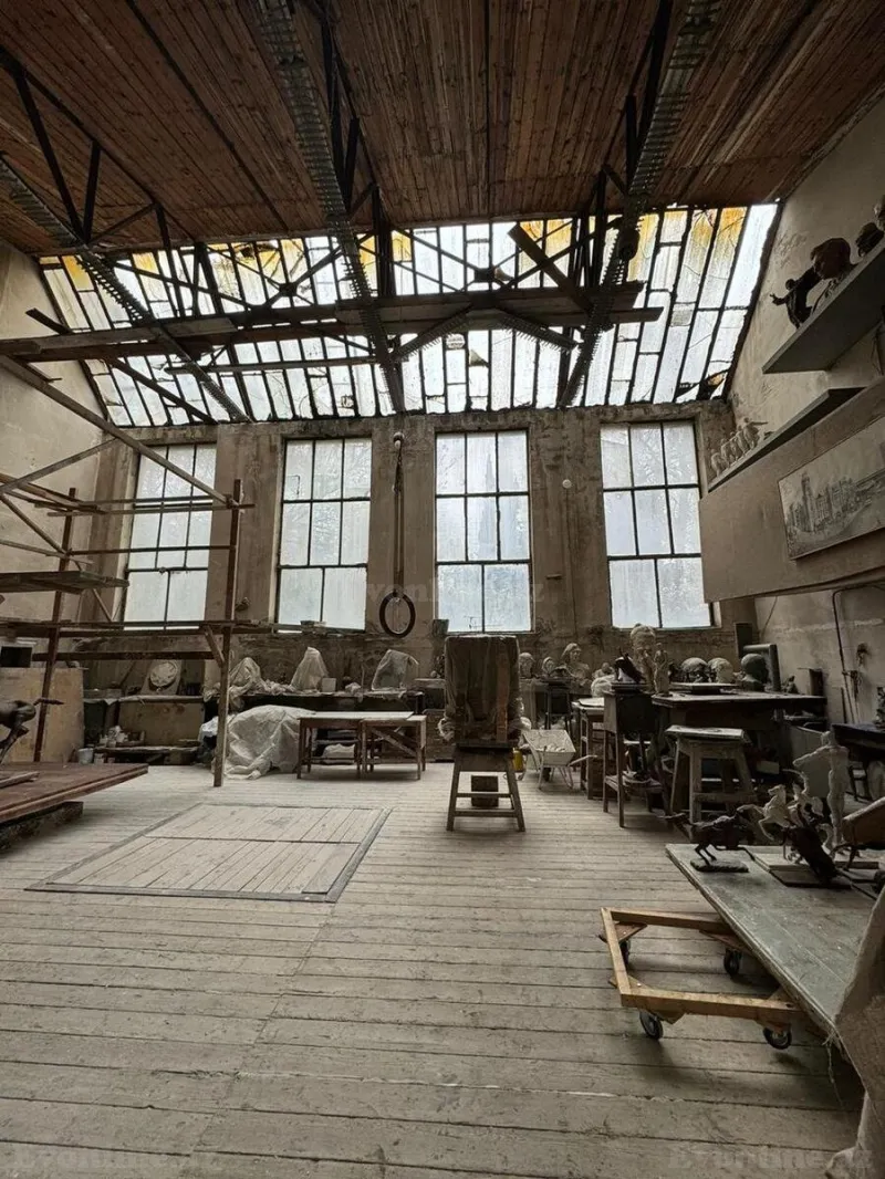 Satılır Obyekt 450 m² Nəriman Nərimanov m.