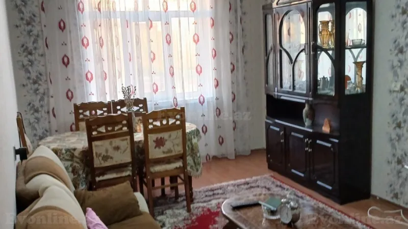 Satılır 3 otaqlı Mənzil Köhnə tikili 80 m² Əhmədli