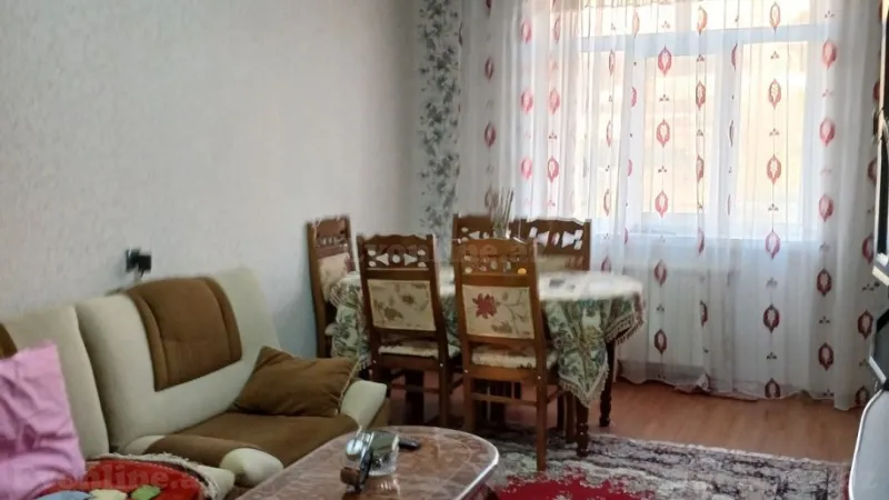 Satılır 3 otaqlı Mənzil Köhnə tikili 80 m² Əhmədli - şəkil 2