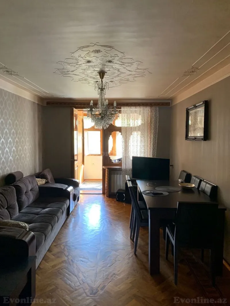 3 otaqlı Mənzil 70 m² Elmlər Akademiyası m. Kirayə verilir
