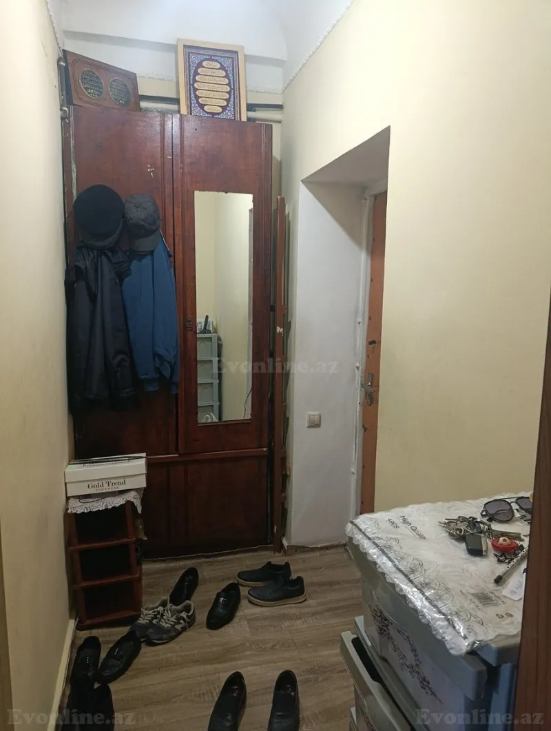 Satılır 2 otaqlı Mənzil Köhnə tikili 54 m² Neftçilər m. - şəkil 3