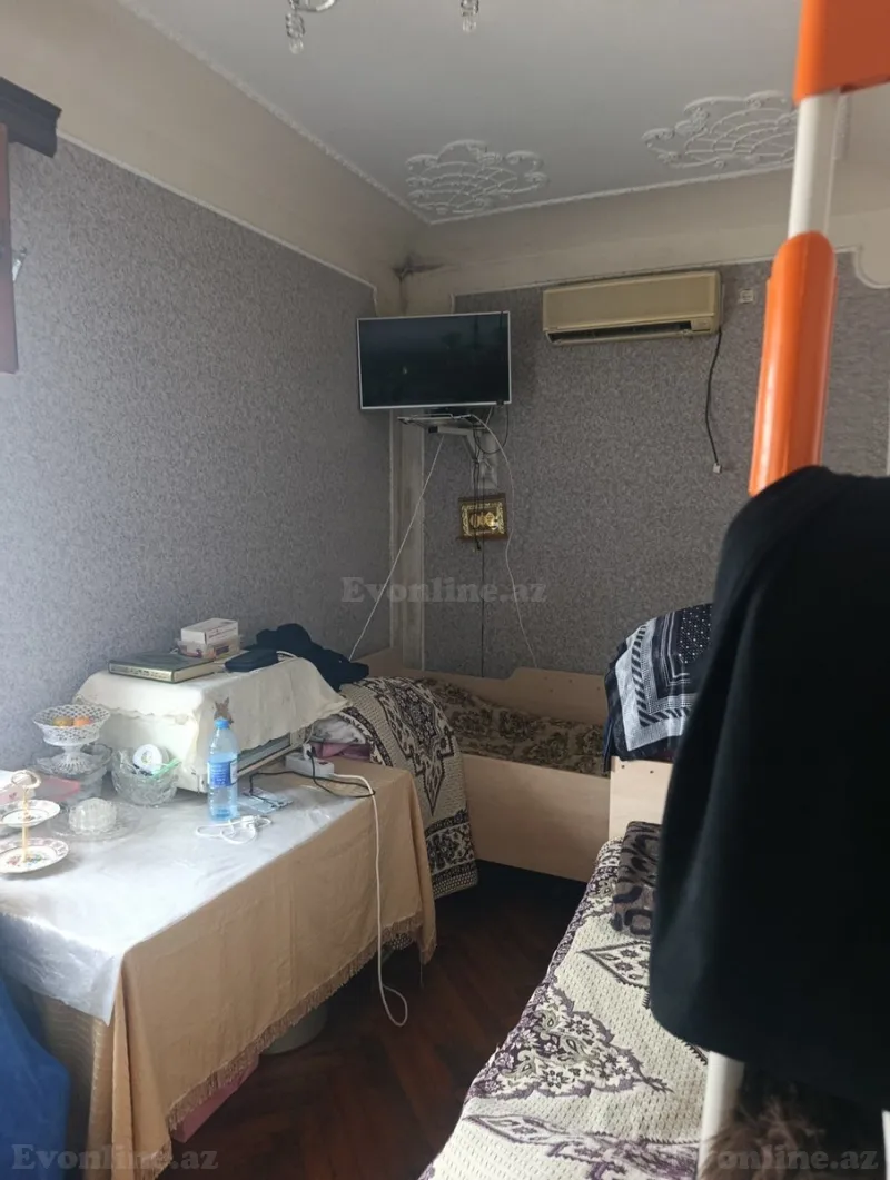 Satılır 2 otaqlı Mənzil Köhnə tikili 54 m² Neftçilər m. - şəkil 4