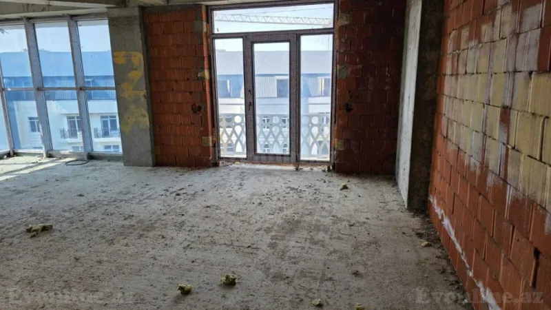 Satılır 3 otaqlı Mənzil Yeni tikili 113 m² 28 May m. - şəkil 2