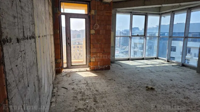 Satılır 3 otaqlı Mənzil Yeni tikili 113 m² 28 May m. - şəkil 3