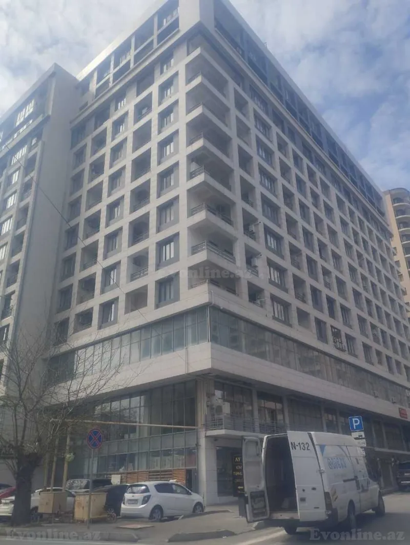 Satılır 3 otaqlı Mənzil Yeni tikili 110 m² 28 May m. - şəkil 2