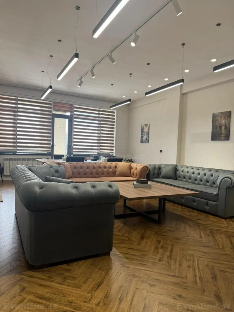 5 otaqlı Ofis 220 m² Koroğlu m. Kirayə verilir