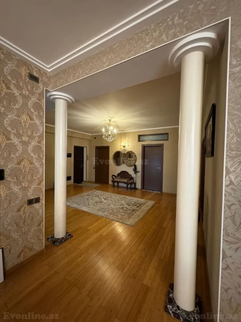 Satılır 4 otaqlı Mənzil Yeni tikili 200 m² Xətai m. - şəkil 19