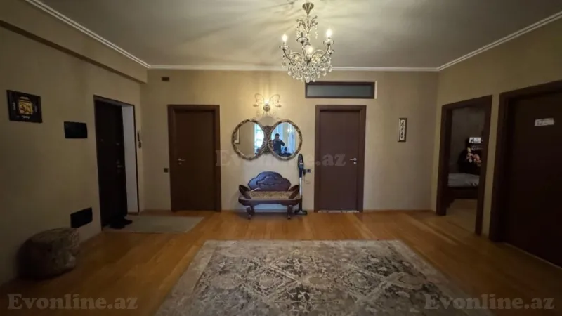 Satılır 4 otaqlı Mənzil Yeni tikili 200 m² Xətai m. - şəkil 20