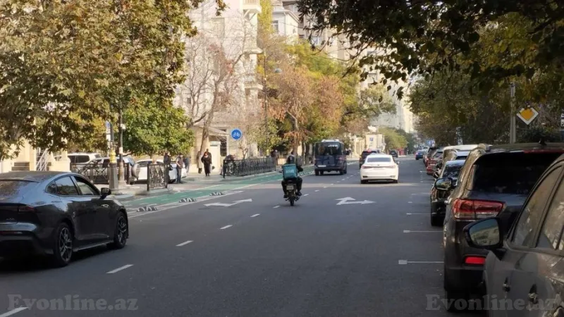 Satılır 4 otaqlı Mənzil Köhnə tikili 140 m² 28 May m. - şəkil 4