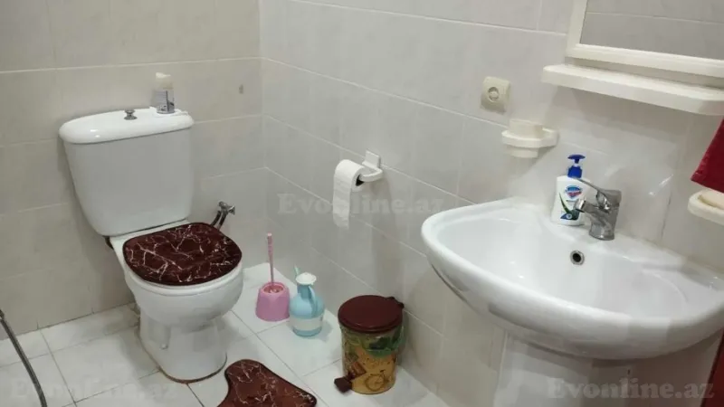 Satılır 4 otaqlı Mənzil Köhnə tikili 140 m² 28 May m. - şəkil 25