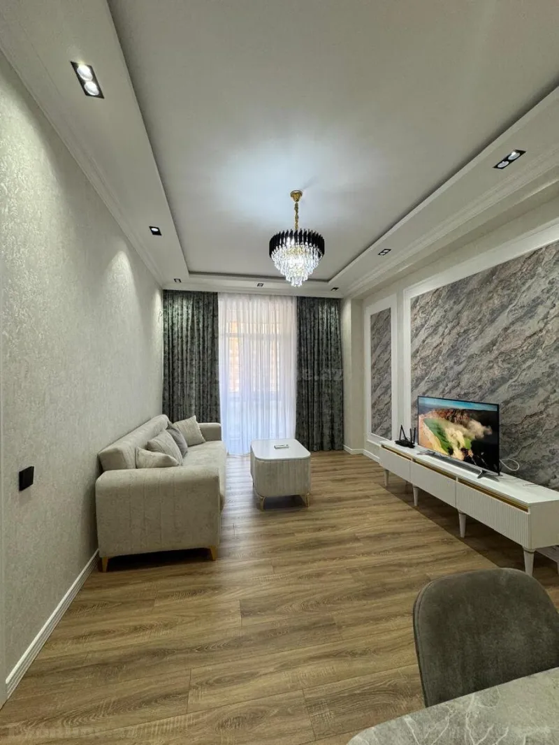 Satılır 2 otaqlı Mənzil Yeni tikili 75 m² Qara Qarayev m. - şəkil 3