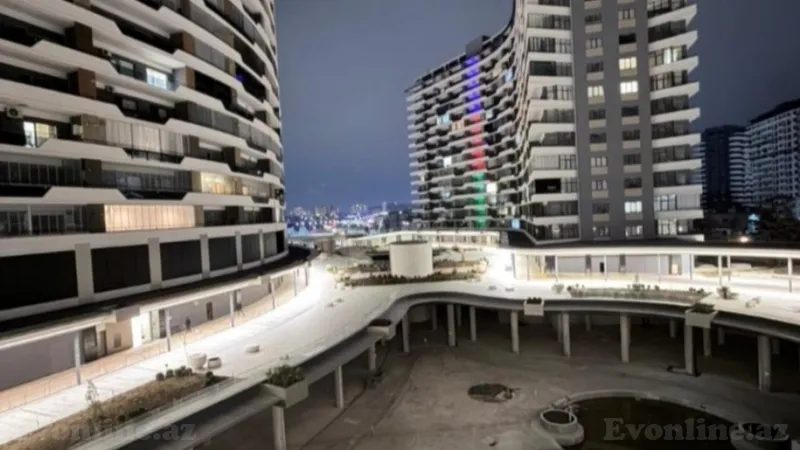 Bakı, Binəqədi r., Biləcərida 3 otaqlı mənzil satılır