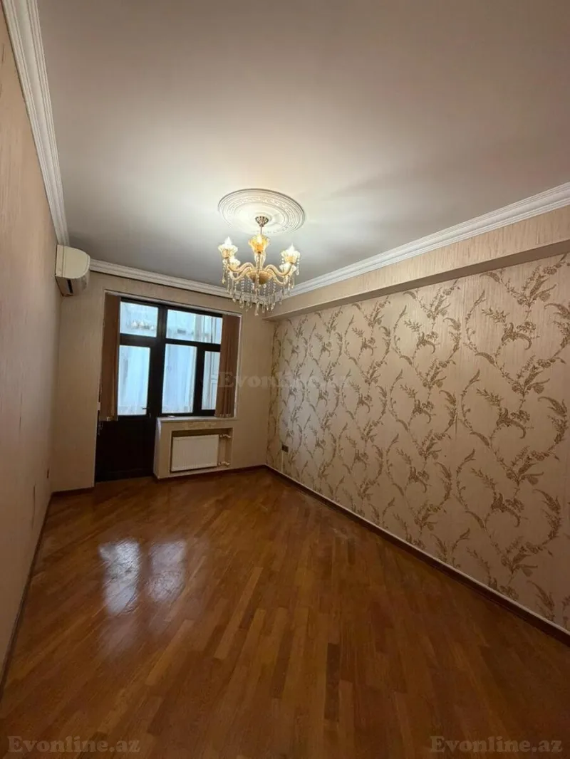 Satılır 2 otaqlı Mənzil Yeni tikili 55 m² 8-ci kilometr