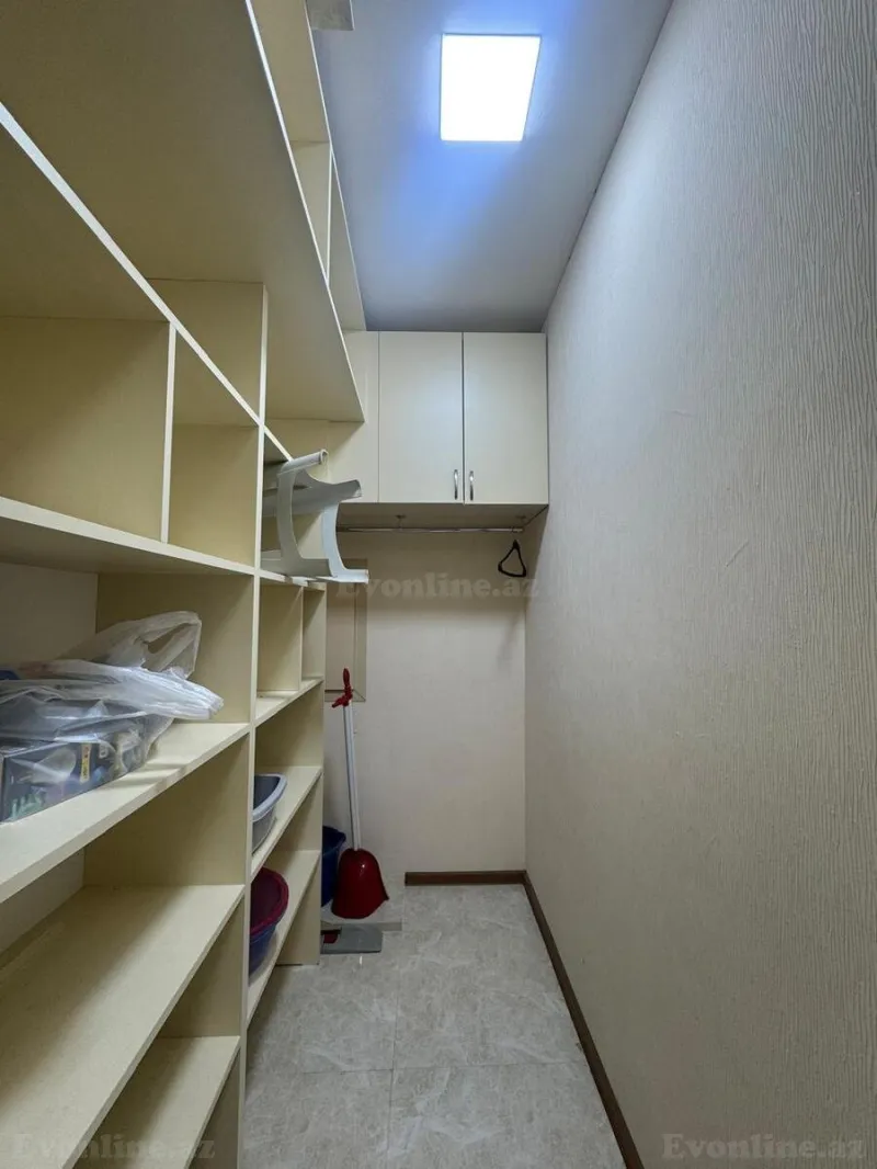 Satılır 2 otaqlı Mənzil Yeni tikili 70 m² Qara Qarayev m. - şəkil 6