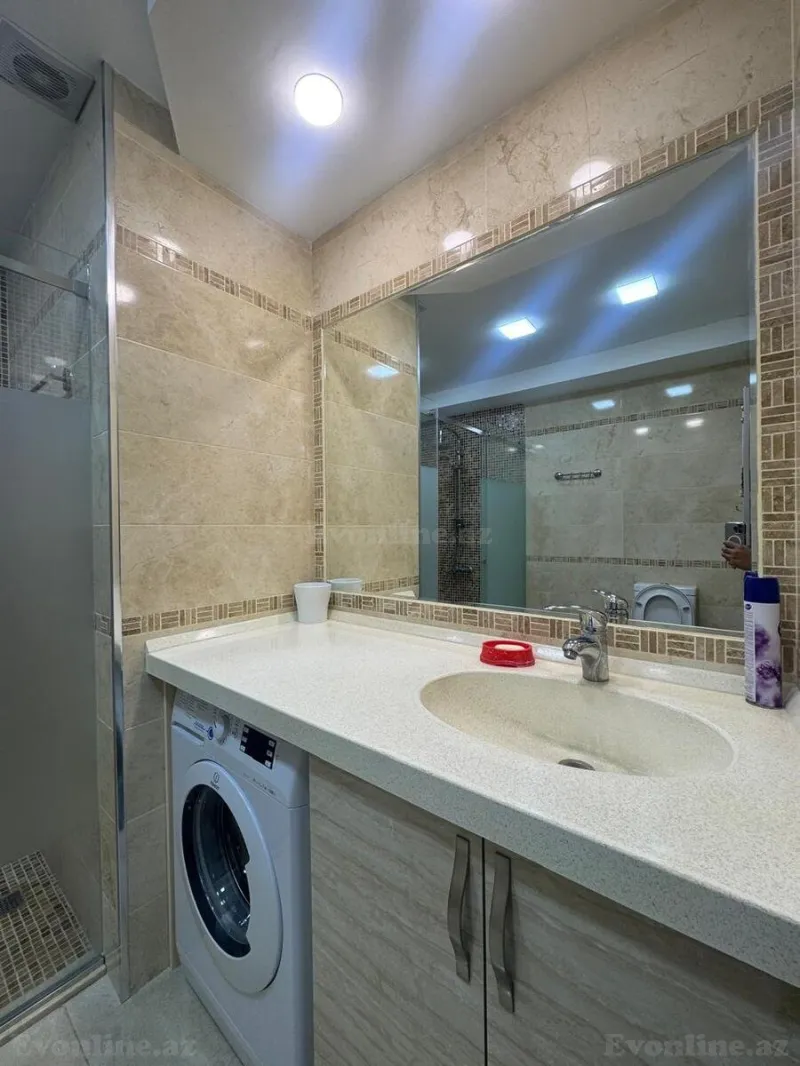 Satılır 2 otaqlı Mənzil Yeni tikili 70 m² Qara Qarayev m. - şəkil 7