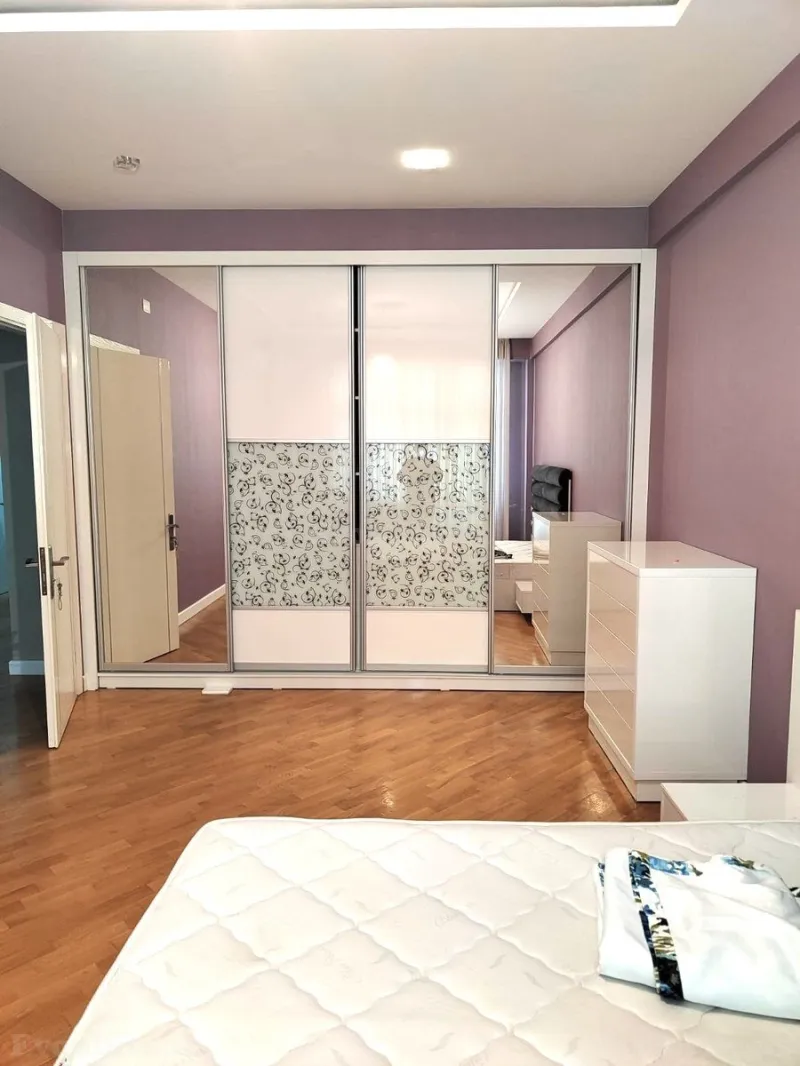 Kirayə verilir 2 otaqlı Mənzil Yeni tikili 92 m² Nəsimi r. - şəkil 4