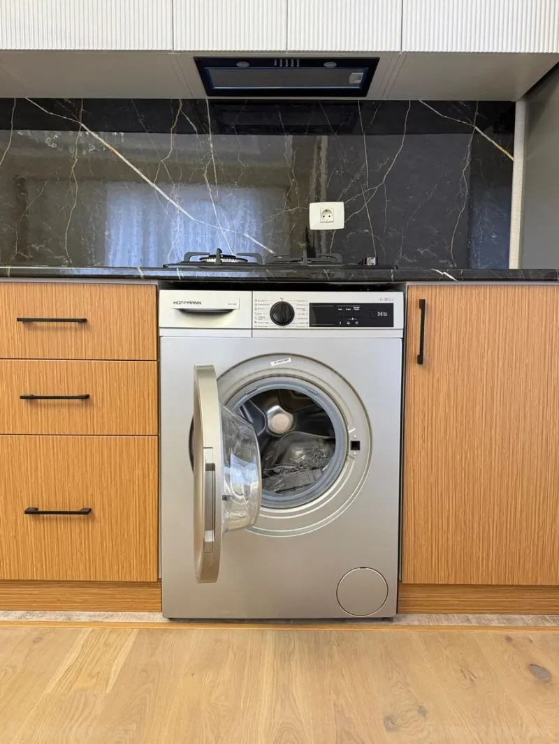 Kirayə verilir 3 otaqlı Mənzil Yeni tikili 80 m² İnşaatçılar m. - şəkil 9