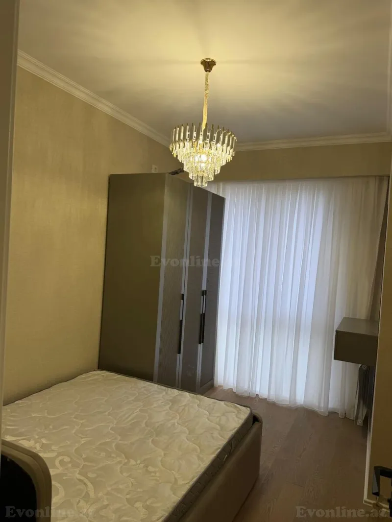 Kirayə verilir 3 otaqlı Mənzil Yeni tikili 80 m² İnşaatçılar m. - şəkil 18
