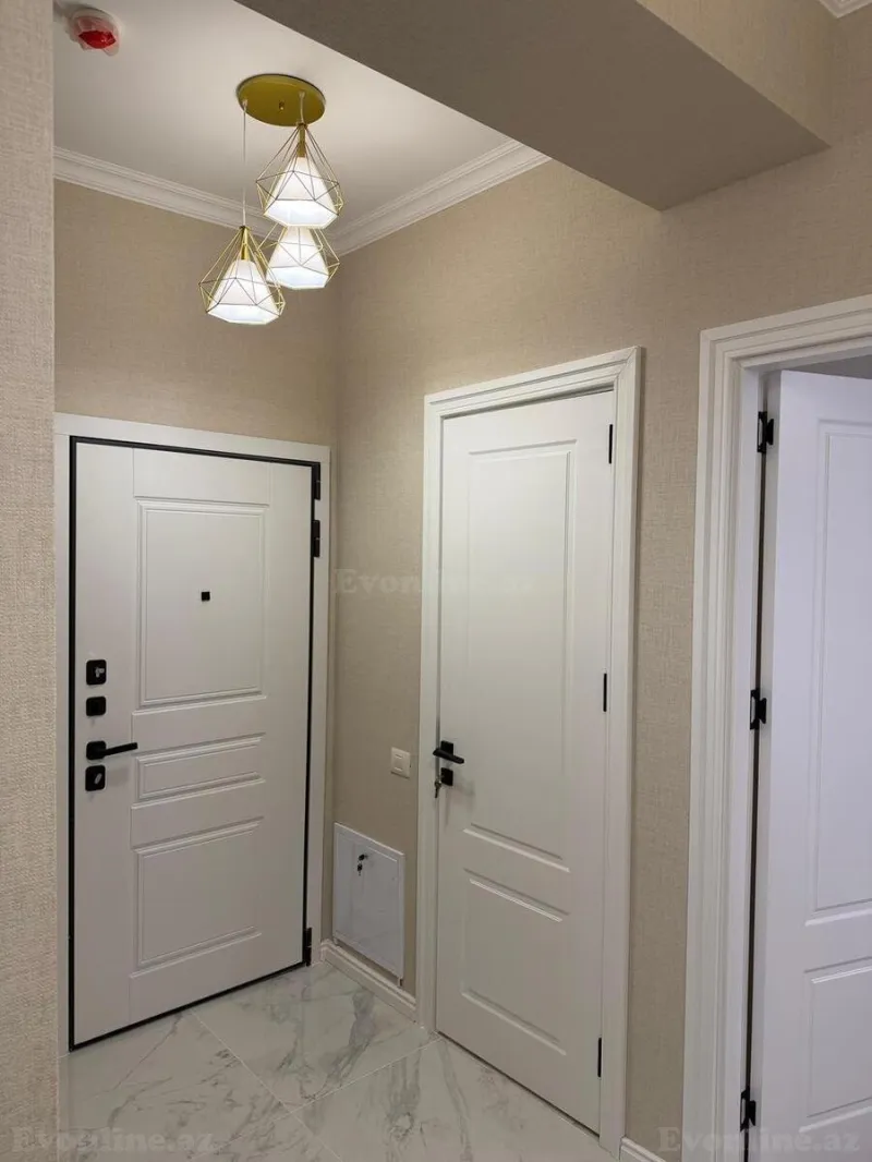 Kirayə verilir 3 otaqlı Mənzil Yeni tikili 80 m² İnşaatçılar m. - şəkil 20