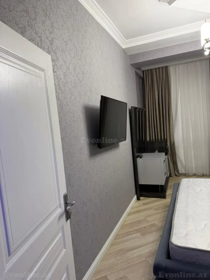 Kirayə verilir 3 otaqlı Mənzil Yeni tikili 130 m² Yasamal r. - şəkil 9