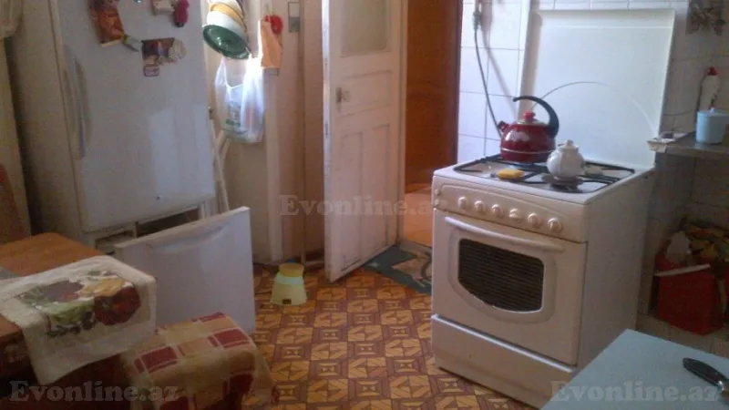 Satılır 2 otaqlı Mənzil Köhnə tikili 74 m² İçərişəhər m. - şəkil 7