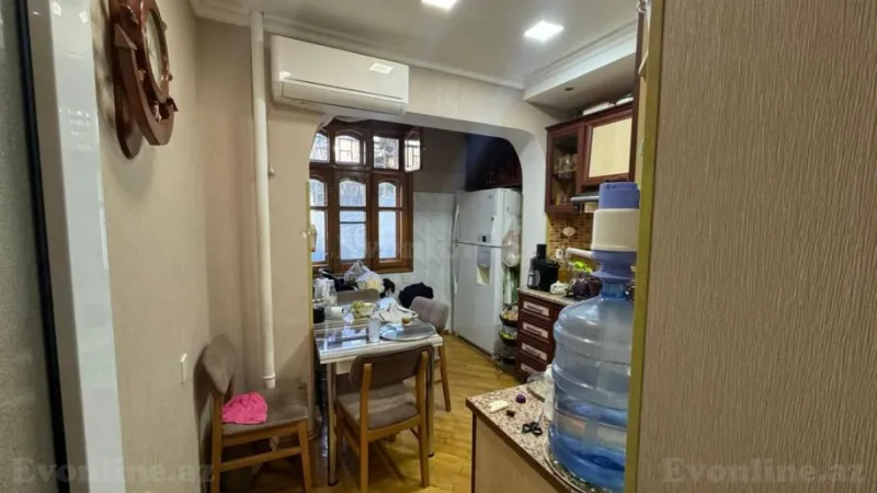 Satılır 3 otaqlı Mənzil Köhnə tikili 85 m² Xətai r. - şəkil 5