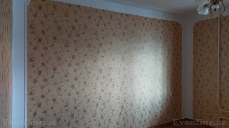 Satılır 4 otaqlı Mənzil Köhnə tikili 110 m² Xalqlar Dostluğu m. - şəkil 2