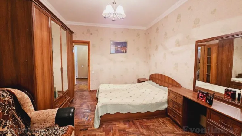 Kirayə verilir 2 otaqlı Mənzil Köhnə tikili 70 m² Nəsimi m. - şəkil 12