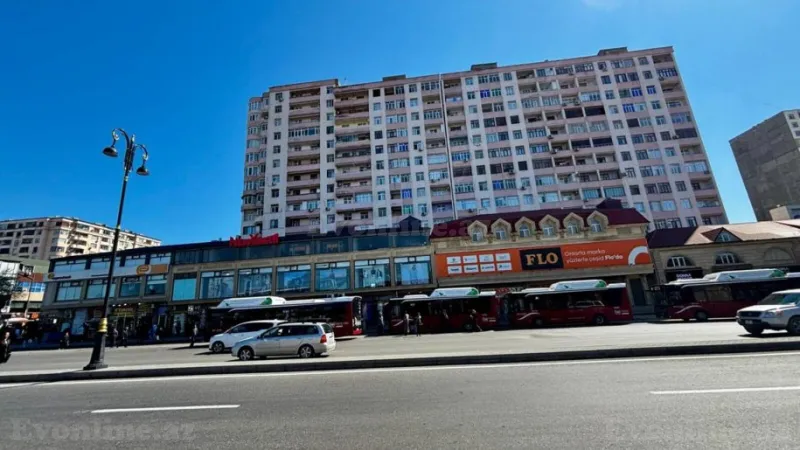 Satılır 4 otaqlı Mənzil Yeni tikili 135.7 m² Əhmədli m. - şəkil 2