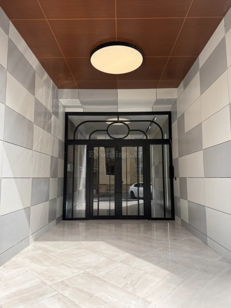 Satılır 2 otaqlı Mənzil Yeni tikili 107 m² Koroğlu m. - şəkil 10