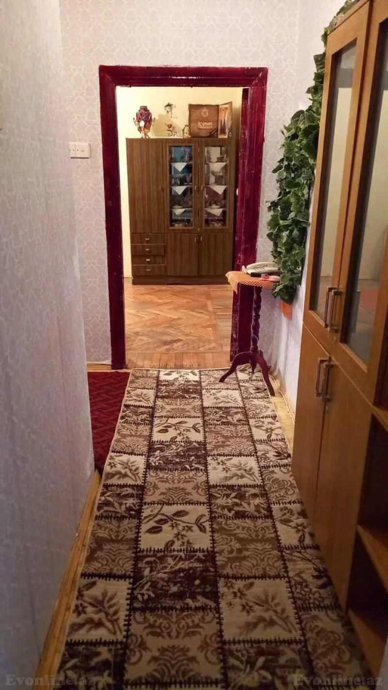 Satılır 3 otaqlı Mənzil Köhnə tikili 60 m² Elmlər Akademiyası m. - şəkil 3