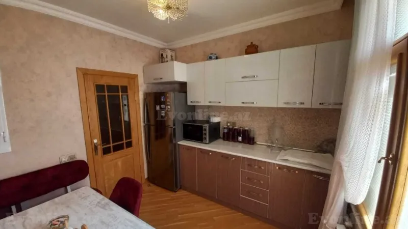 Satılır 3 otaqlı Mənzil Köhnə tikili 92 m² Elmlər Akademiyası m. - şəkil 14