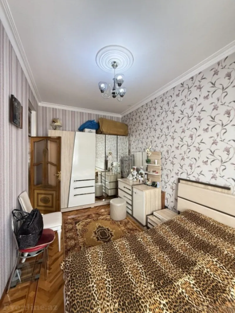 Satılır 3 otaqlı Mənzil Köhnə tikili 85 m² Nərimanov r. - şəkil 11