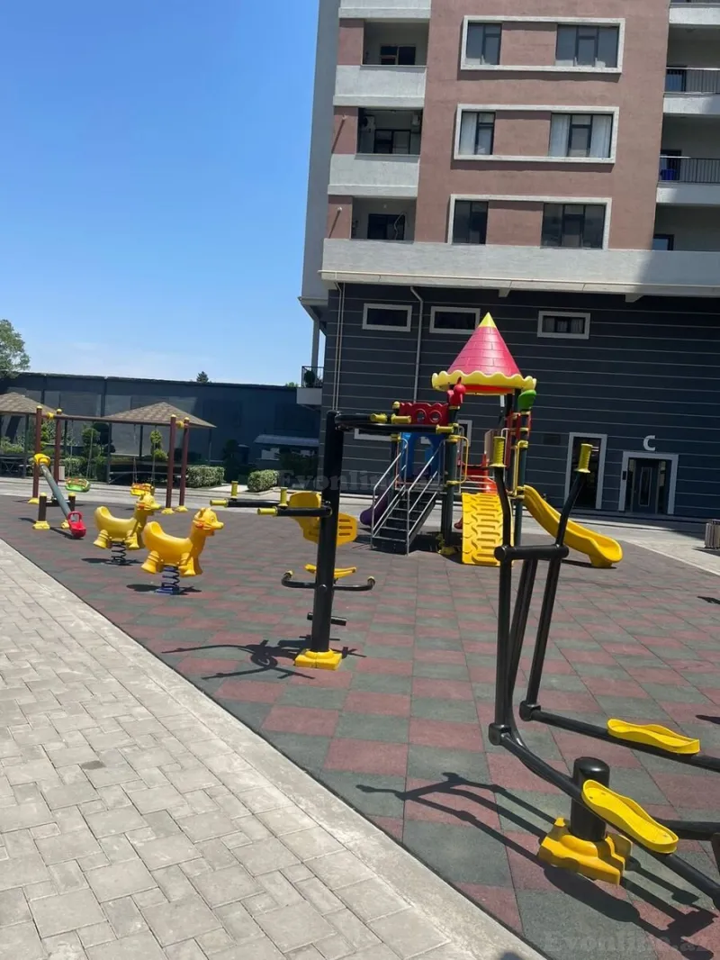 Satılır 2 otaqlı Mənzil Yeni tikili 110 m² 8 Noyabr m. - şəkil 19