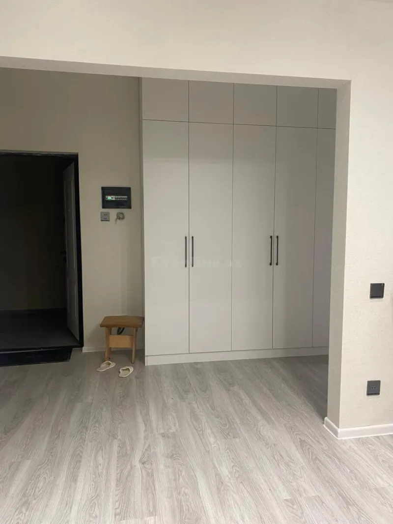 Satılır 3 otaqlı Mənzil Yeni tikili 75 m² 20 Yanvar m. - şəkil 2