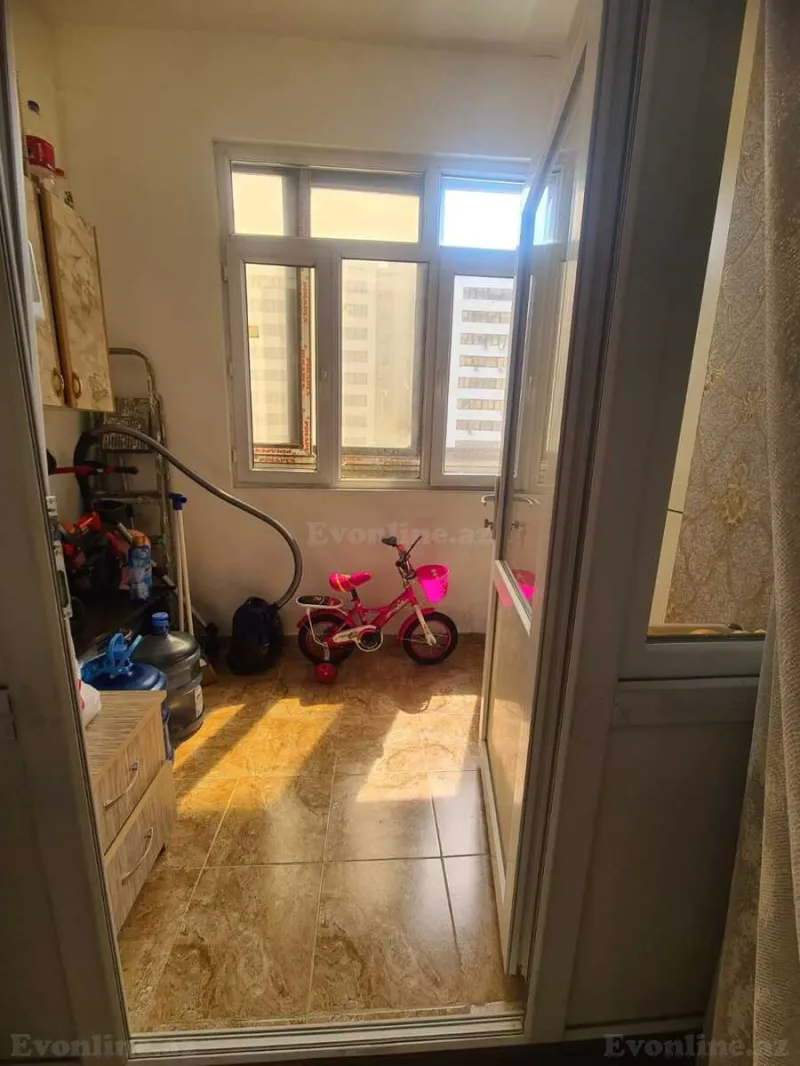 Satılır 3 otaqlı Mənzil Köhnə tikili 80 m² Nərimanov r. - şəkil 12