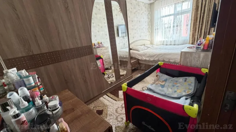 Satılır 2 otaqlı Mənzil Köhnə tikili 55 m² 6-cı mikrorayon - şəkil 2