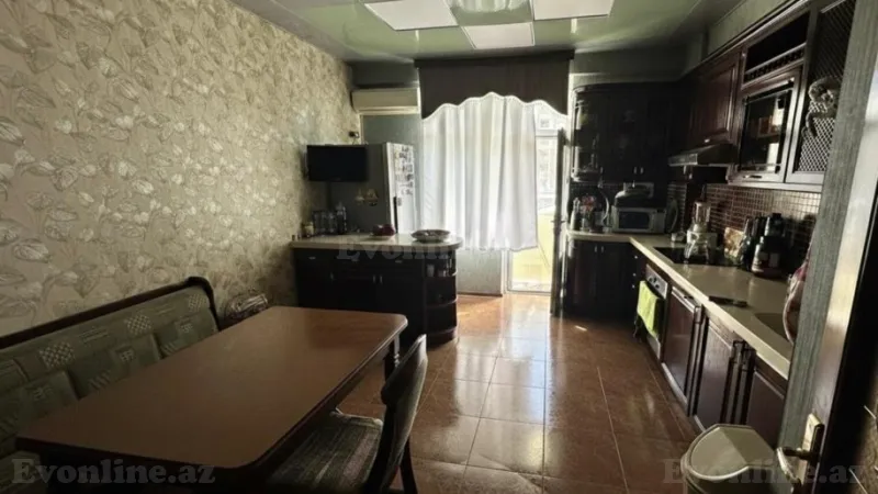 Satılır 3 otaqlı Mənzil Yeni tikili 130 m² 28 May m. - şəkil 7