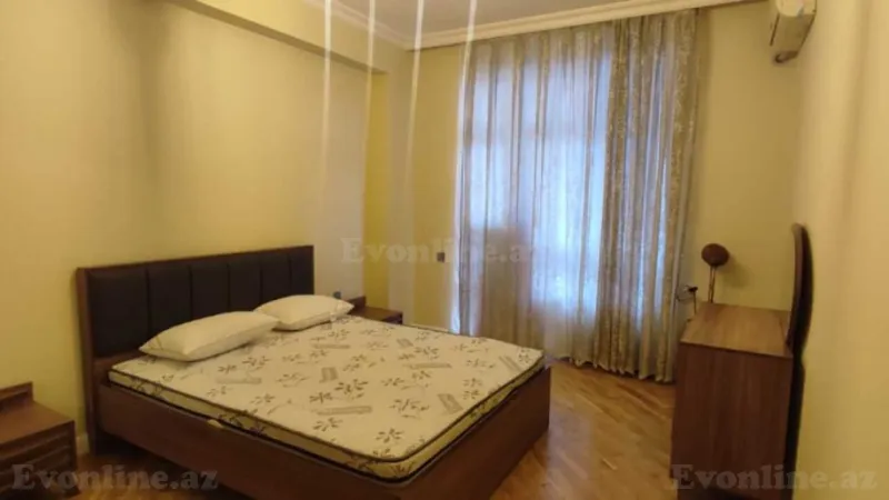 Kirayə verilir 2 otaqlı Mənzil Yeni tikili 90 m² 8 Noyabr m. - şəkil 2