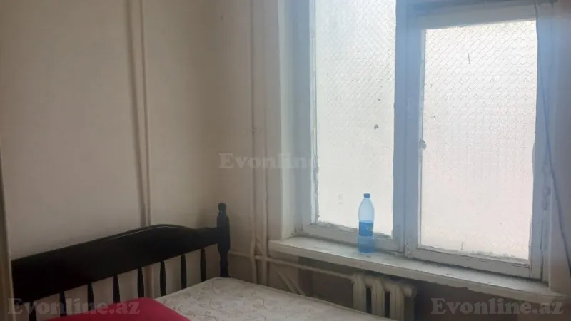 Kirayə verilir 2 otaqlı Mənzil Köhnə tikili 45 m² İnşaatçılar m. - şəkil 3