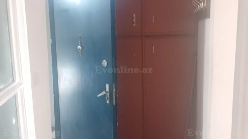 Kirayə verilir 2 otaqlı Mənzil Köhnə tikili 45 m² İnşaatçılar m. - şəkil 8