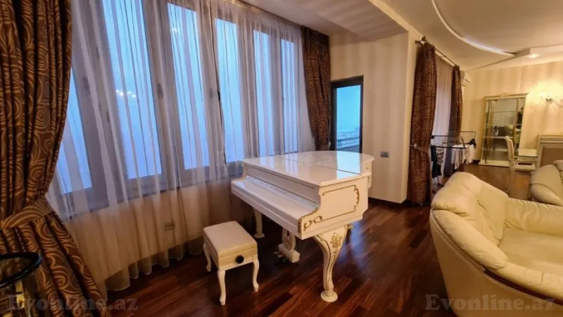 Satılır 5 otaqlı Mənzil Yeni tikili 300 m² Elmlər Akademiyası m. - şəkil 3