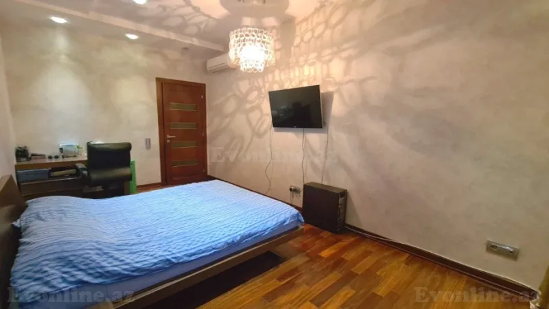 Satılır 5 otaqlı Mənzil Yeni tikili 300 m² Elmlər Akademiyası m. - şəkil 21