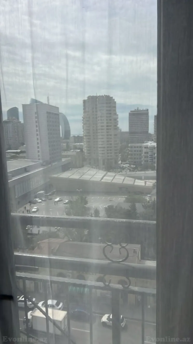 Kirayə verilir 2 otaqlı Mənzil Yeni tikili 100 m² 28 May m. - şəkil 15