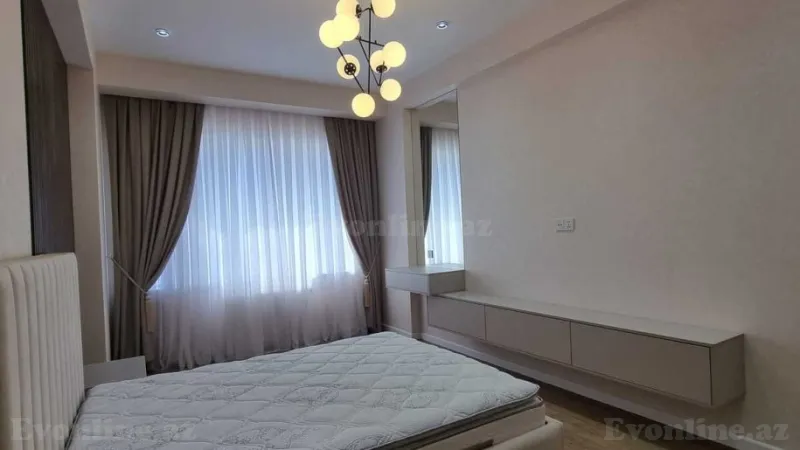 Kirayə verilir 3 otaqlı Mənzil Yeni tikili 130 m² Xətai r. - şəkil 8